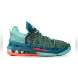 Nike LeBron XVIII 18 GS We Are Family Hyper Crimson 6Y Womens 7.5 CW2760 300